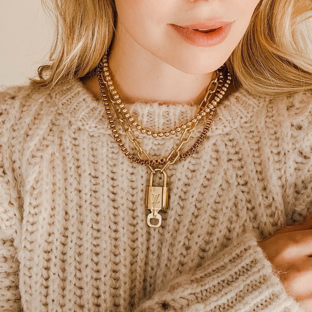 Louis Vuitton Gold Padlock Necklace with Key - Picture 2 of 6